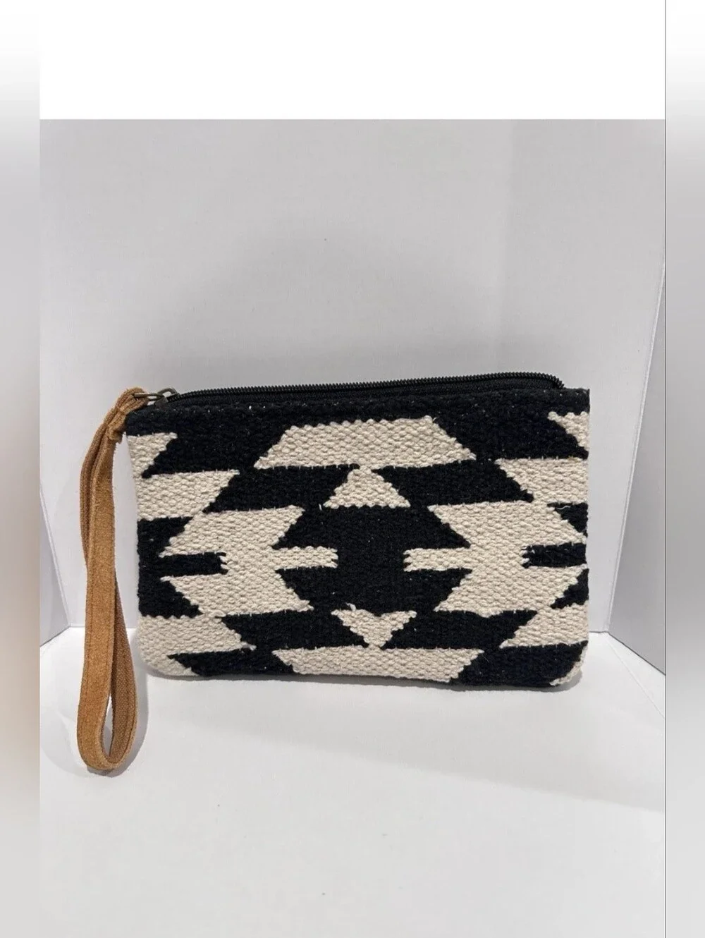 New Panache Beige  Aztec Wester Pattern Black White  Wristlet Purse Bag